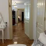 Apartment Elfriede 1912 Two Bedroom *