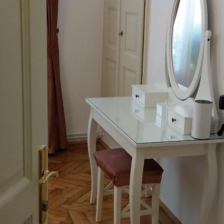 Apartment Elfriede 1912 Two Bedroom