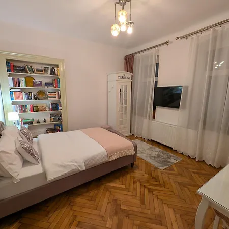 Elfriede 1912 Two Bedroom