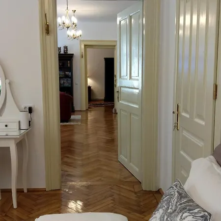 Apartment Elfriede 1912 Two Bedroom *